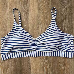 NWOT Kona Sol Striped Bikini Top